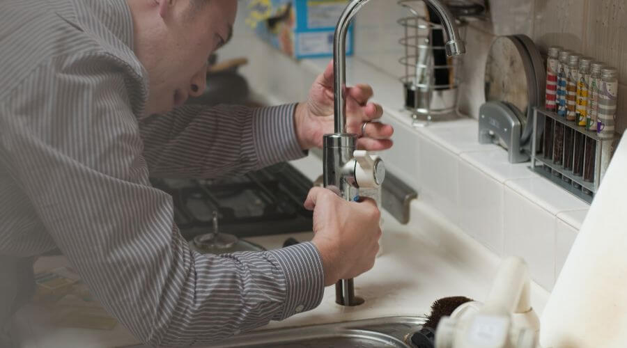 Professional water heater repair in Oark, AR